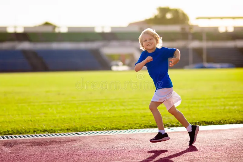 德甲战报：迪亚斯传射、杰克逊锁胜局，拜仁3-1圣保利