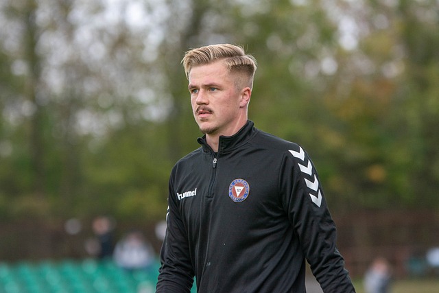 少兩次得分 少兩次得分